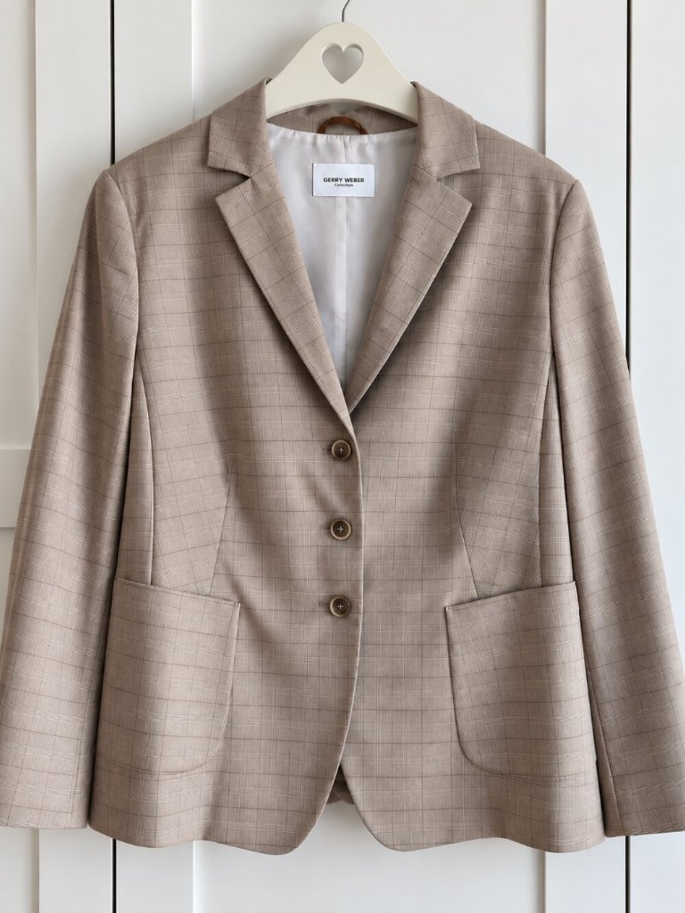 NWT Gerry Weber Collection Taupe Plaid Blazer Size 16 PTP23